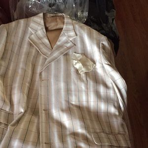 3 piece peanut butter and blue tuxedo. Fairly new